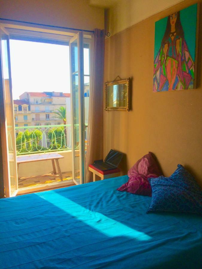 Home Stay - Baie Des Anges Nisa Exterior foto