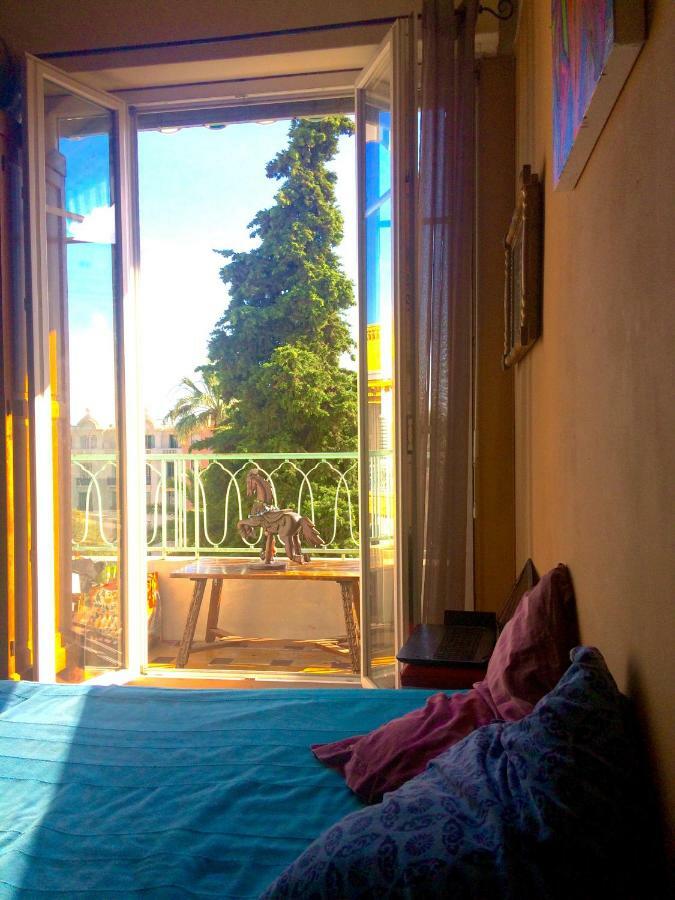 Home Stay - Baie Des Anges Nisa Exterior foto